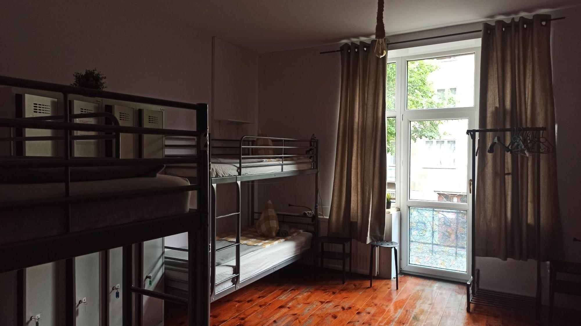 Willa Retro Hostel Krakow Ngoại thất bức ảnh