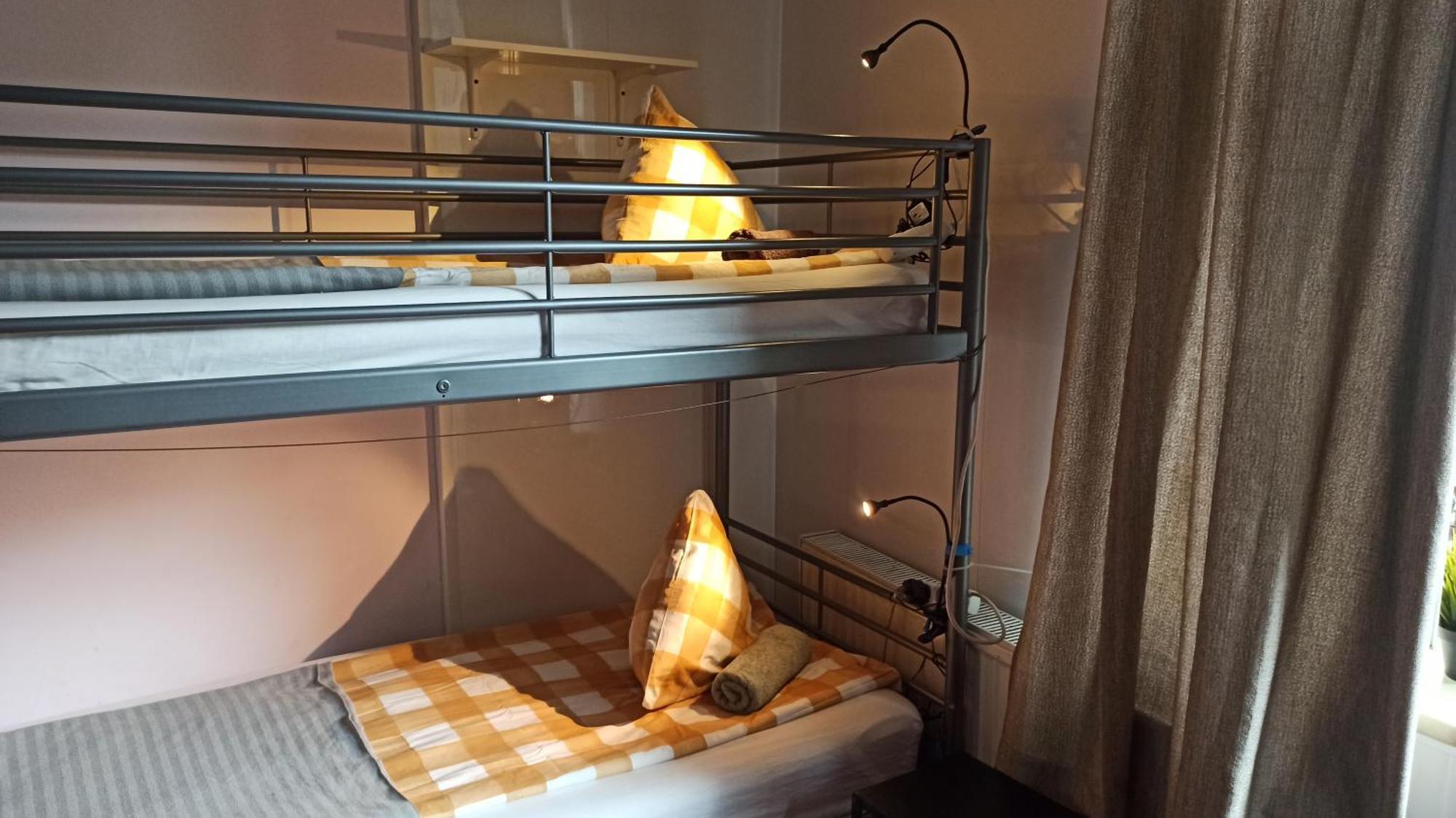 Willa Retro Hostel Krakow Ngoại thất bức ảnh