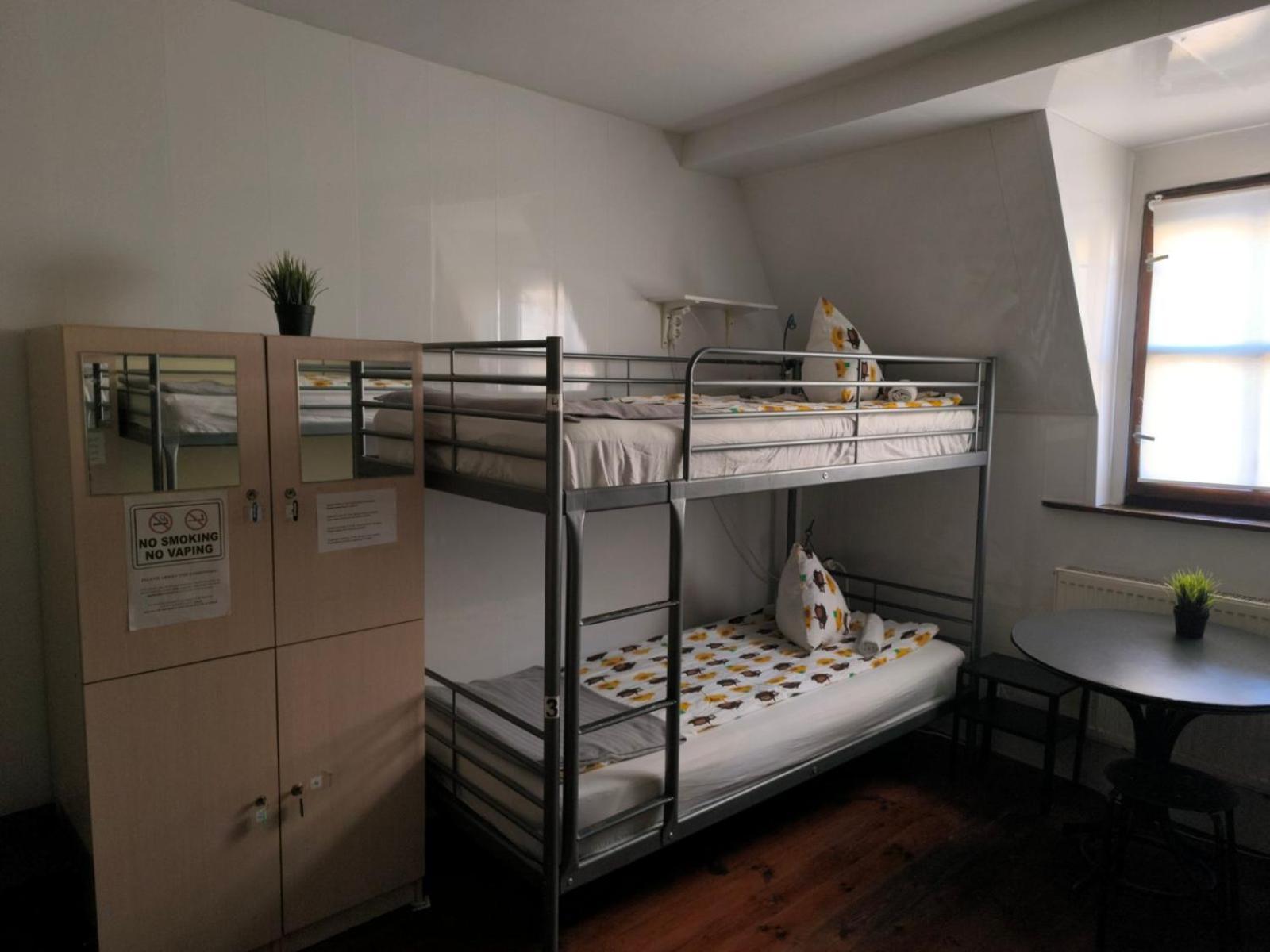 Willa Retro Hostel Krakow Ngoại thất bức ảnh